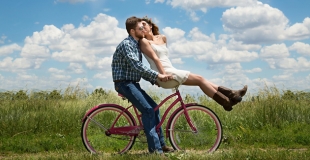 Comment payer moins d’impôts quand on est en couple ?